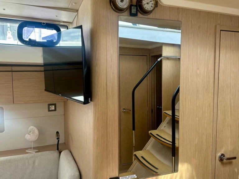 Pronájem lodi Primošten  lákavé ceny Oceanis 51.1