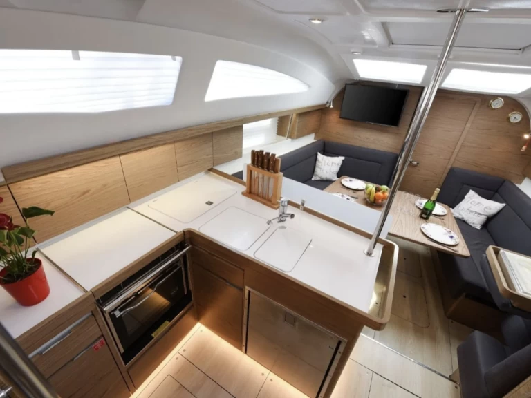 Pronájem jachty v Sutomišćica -Elan Impression 40 na Samboatu