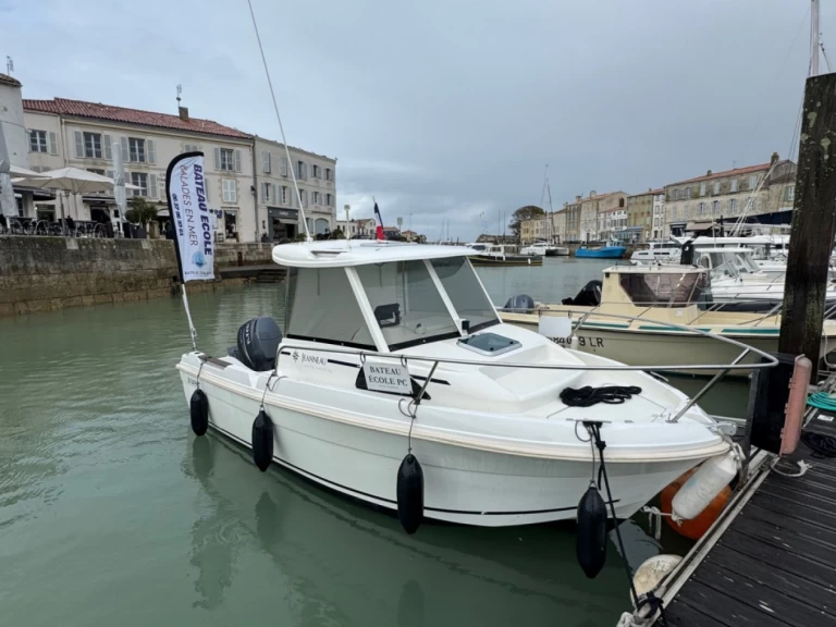 Pronajmout si Jeanneau Merry Fisher 580 v La Rochelle