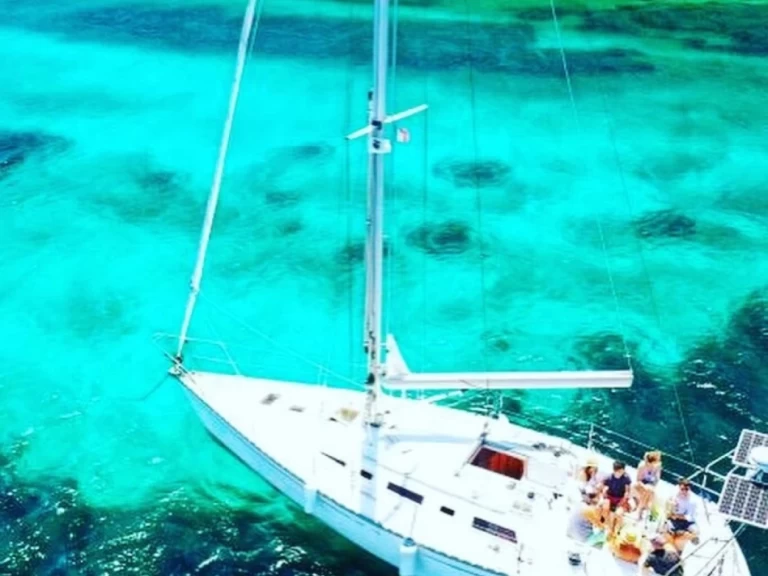 Pronajmout si Jeanneau Sun Charm 39 v Antibes