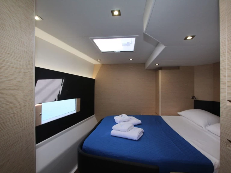 Pronájem lodi Dufour Dufour Catamarans 48 Sail v Olbia na Samboatu