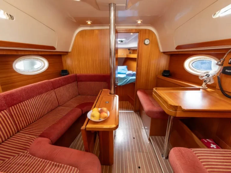 Pronajmout Plachetnice se skipperem či ne Elan v Preveza