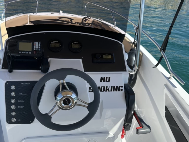 Pronájem lodi Barqa Q20 v Valencie na Samboatu