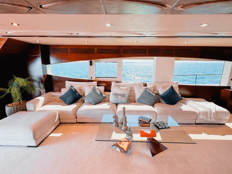 Jachta k pronájmu v Dubaï harbour za nejlepší cenu