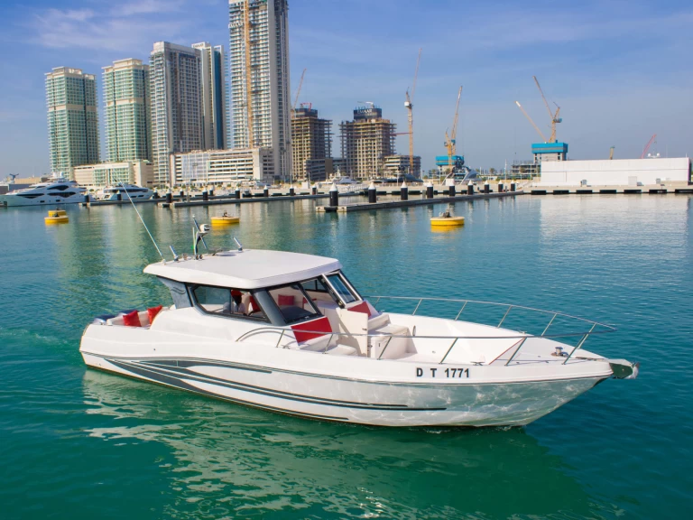 Pronájem Motorová loď Sea Ray s licencí