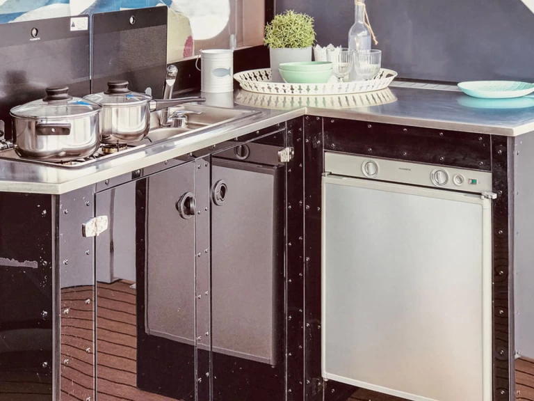 Říční loď k pronájmu v Buchholz City za nejlepší cenu