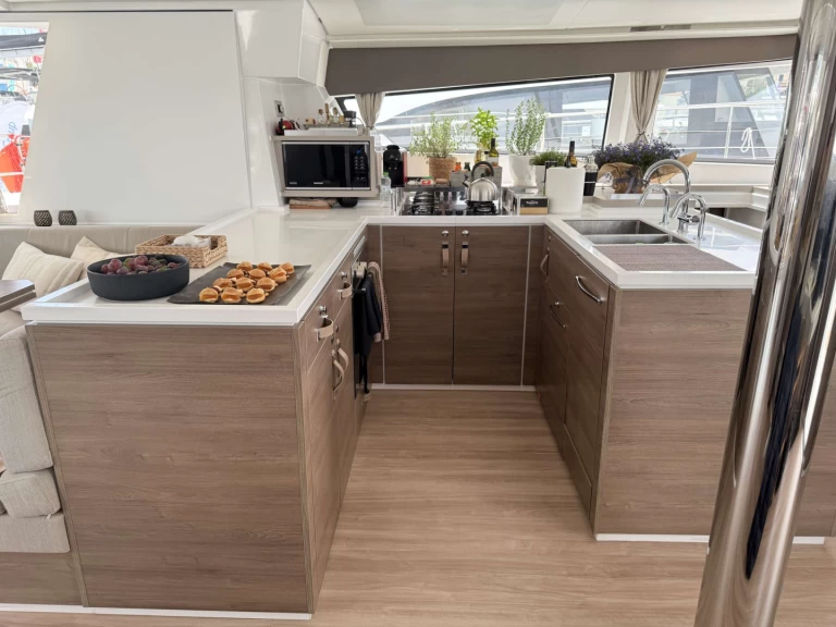 Pronajmout si Bali Fortune One v Lavrio