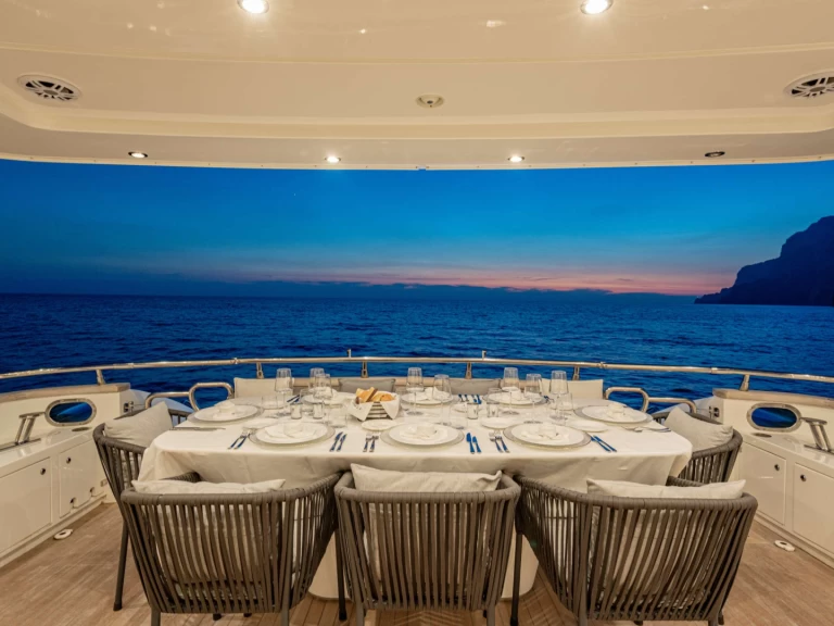 Pronájem lodi Maiora GEMINI 3 v Castellammare di Stabia na Samboatu