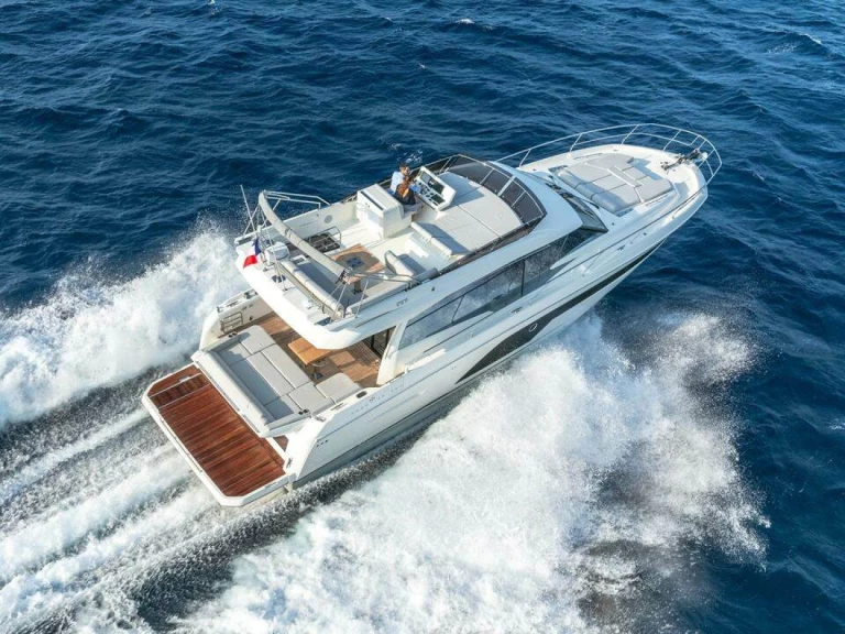 Pronájem lodi Jeanneau Prestige 590 v Sukošan na Samboatu