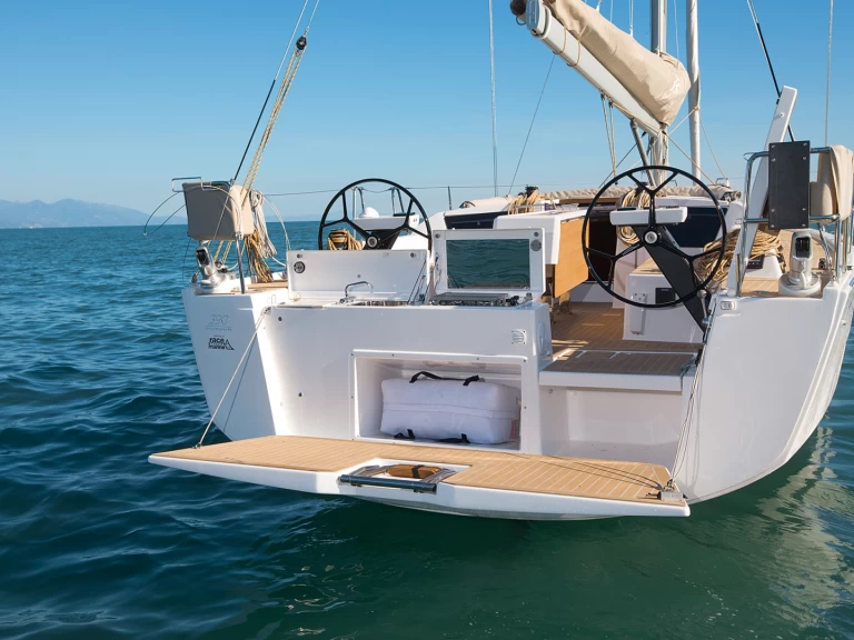 Pronájem Plachetnice v La Trinité-sur-Mer -Dufour Dufour 390
