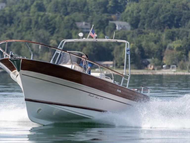 Pronájem lodi Fratelli Aprea Sorrento 7,50 open cruise v Lavagna na Samboatu