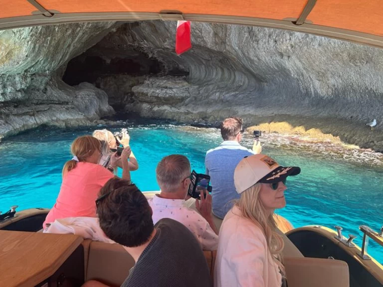 Pronájem Motorová loď v Amalfi  -Esposito Premium 28