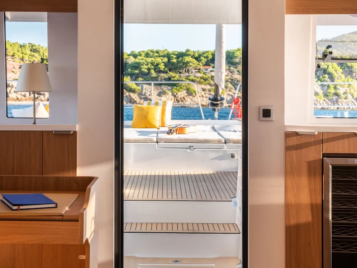 Pronajmout si Bali Bali 5.8 v Olbia
