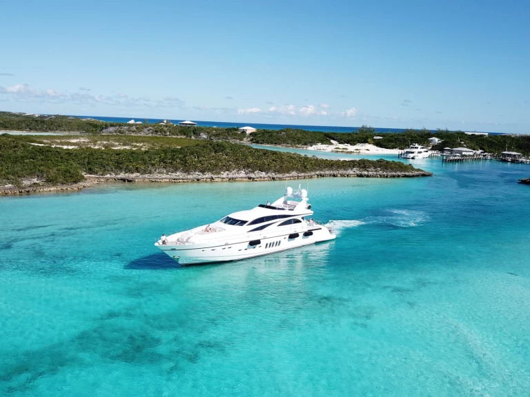 Leopard Leopard 105 jednotlivci a charterové společnosti v Miami