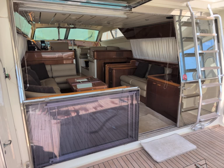 Pronájem lodi Cádiz lákavé ceny 175 Fly