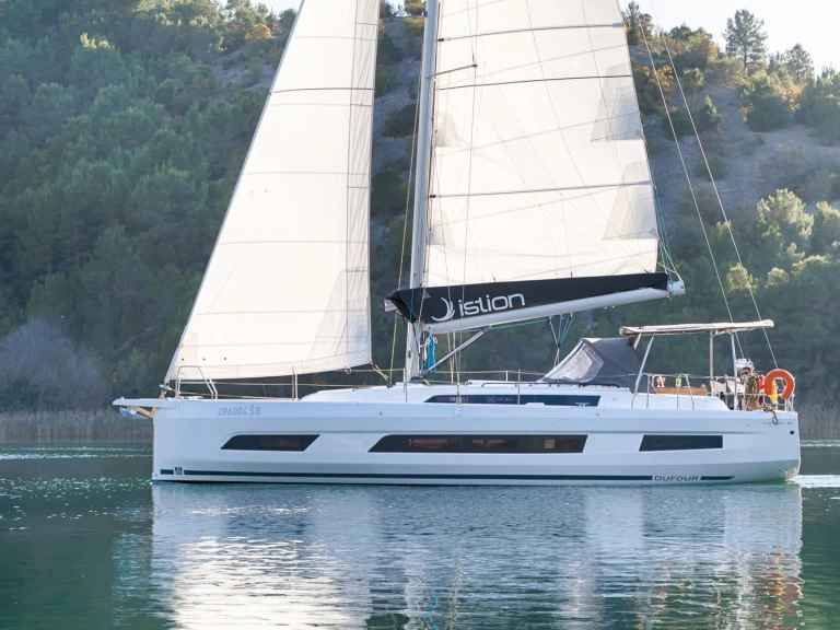 Pronájem lodi Dufour Dufour 41 v Skradin na Samboatu