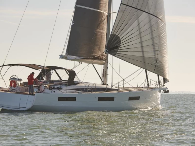 Pronájem lodi Nea Peramos lákavé ceny Jeanneau 60