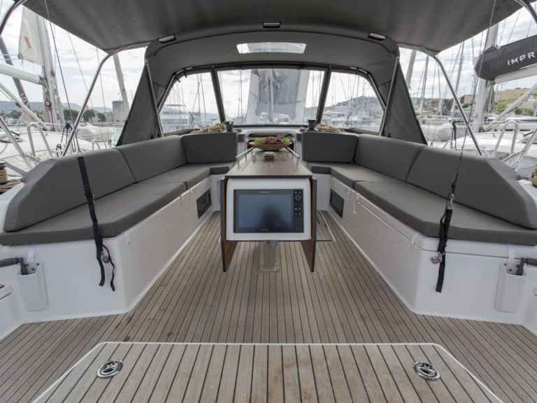 Pronájem Plachetnice Dufour s licencí