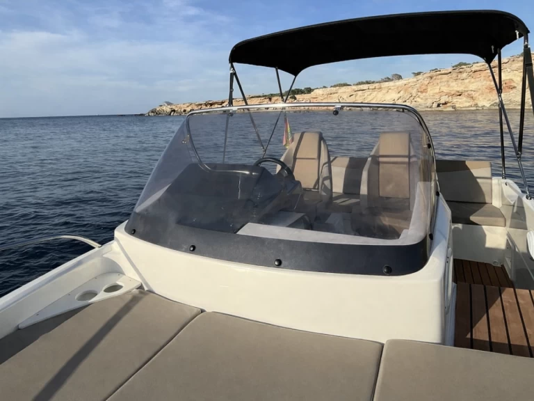 Pronájem jachty v Španělsko -Quicksilver Activ 605 Sundeck na Samboatu