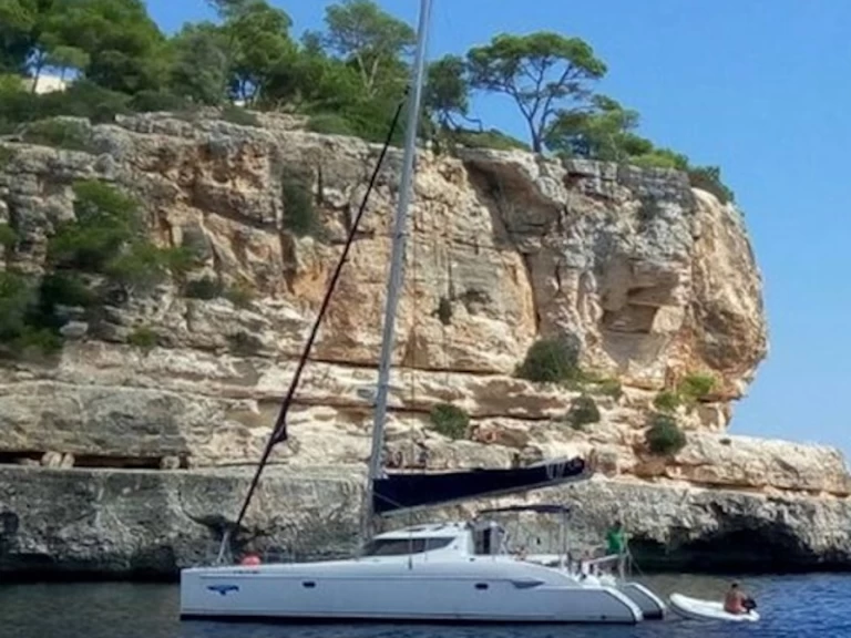 Katamarán k pronájmu v Cienfuegos za nejlepší cenu