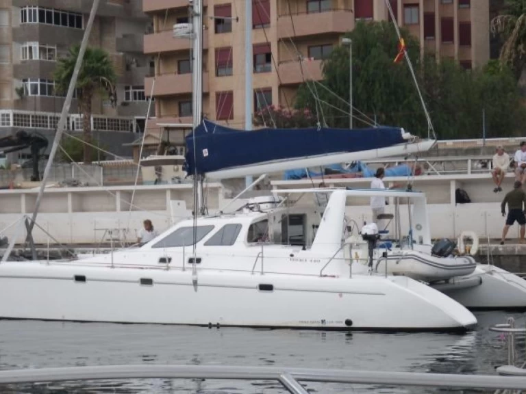 Pronájem lodi Voyage Voyage 440 v Palma de Mallorca na Samboatu