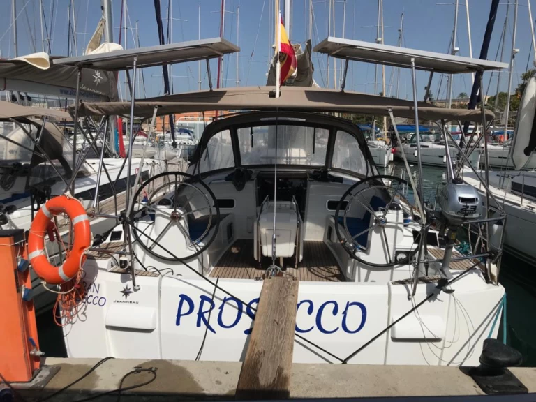 Jeanneau Sun Odyssey 519 jednotlivci a charterové společnosti v Palmeira