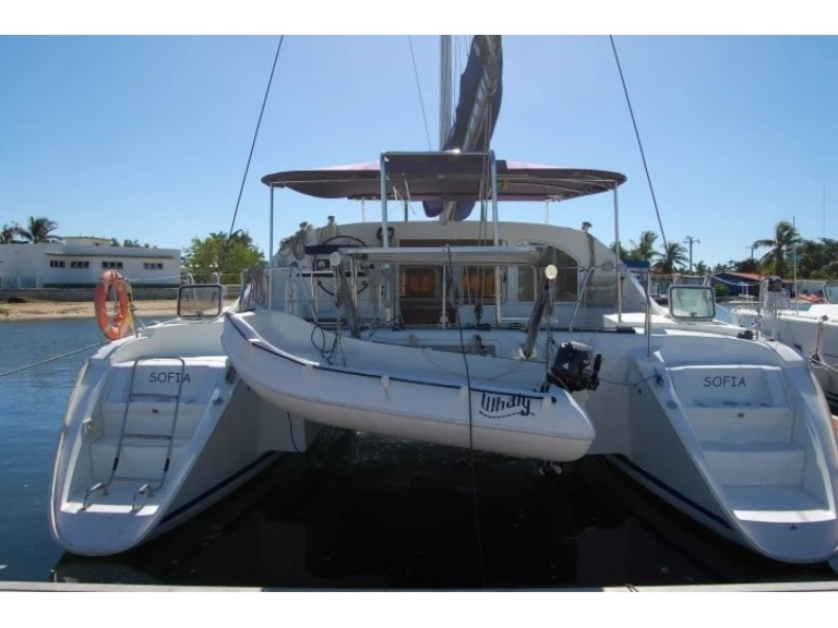 Lagoon Lagoon 410 jednotlivci a charterové společnosti v Cienfuegos