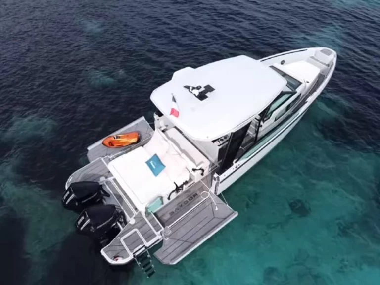 Pronájem jachty v Golfe-Juan -Saxdor Saxdor 320 GTO na Samboatu