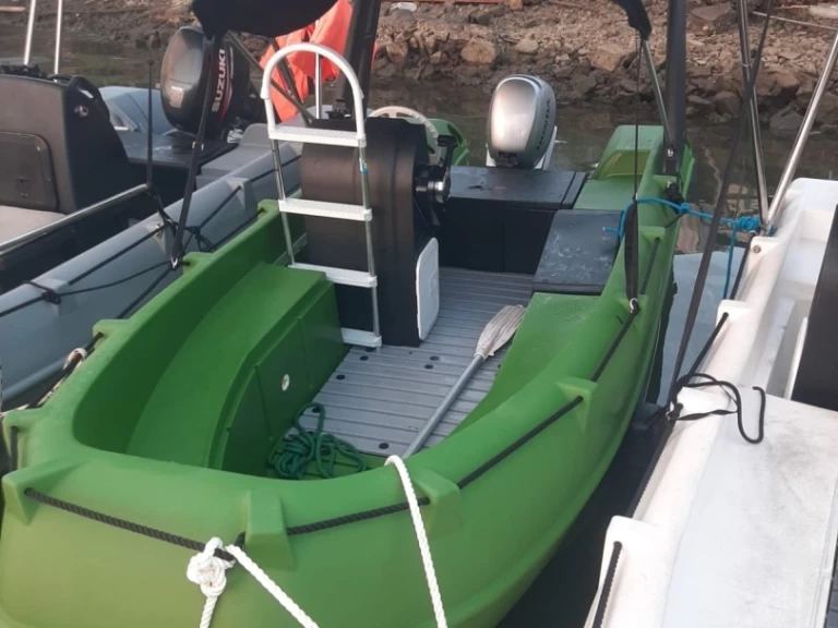 Pronájem jachty v Le François -Whaly whaly 400 na Samboatu