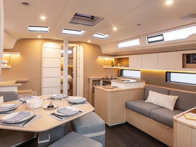 Plachetnice k pronájmu v Larmor-Plage za nejlepší cenu