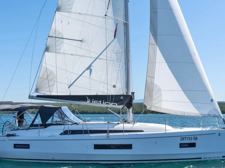 Pronájem jachty v Skradin -Bénéteau Oceanis 40.1 na Samboatu