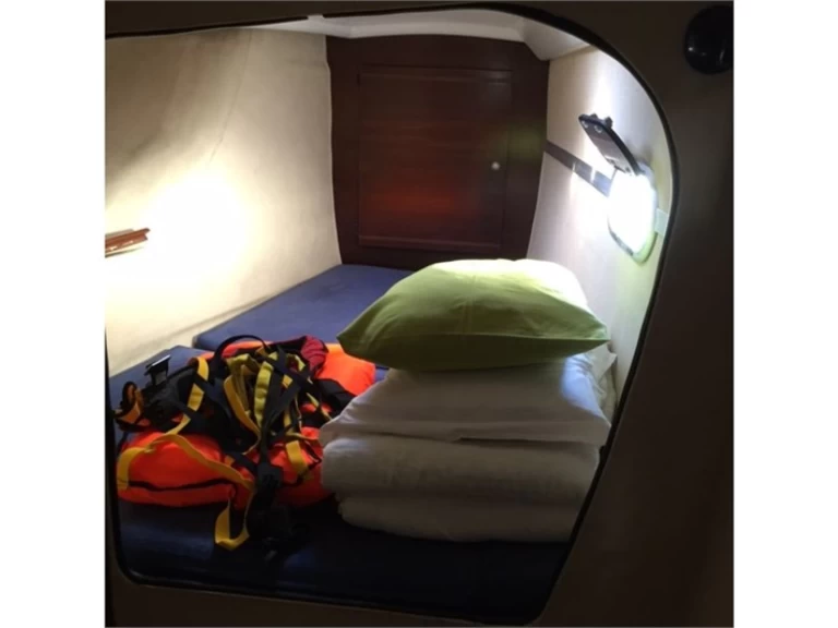 Pronájem lodi Cienfuegos lákavé ceny Lavezzi 40