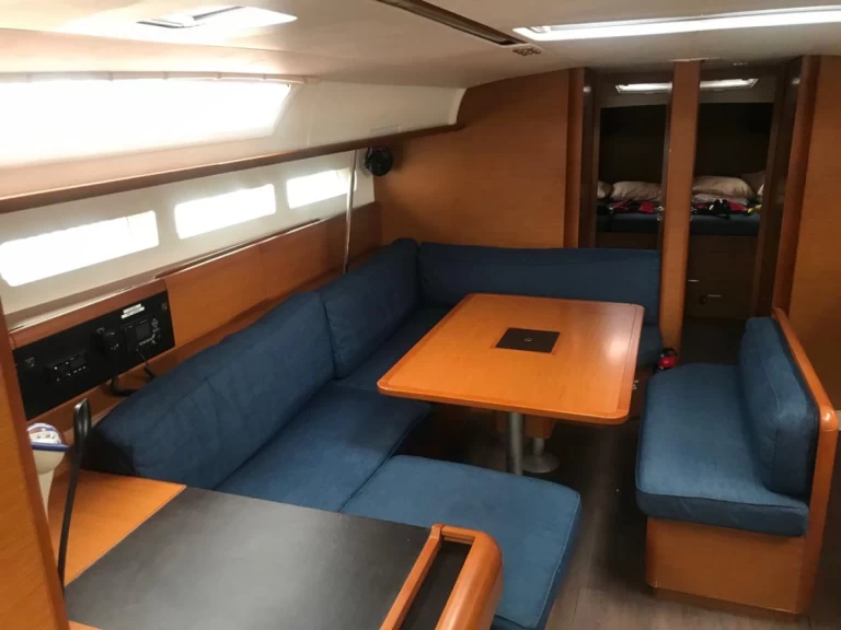 Pronájem lodi Jeanneau Sun Odyssey 519 v Palma de Mallorca na Samboatu