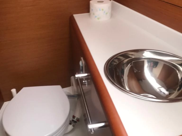 Jeanneau Sun Odyssey 419 jednotlivci a charterové společnosti v Palma de Mallorca