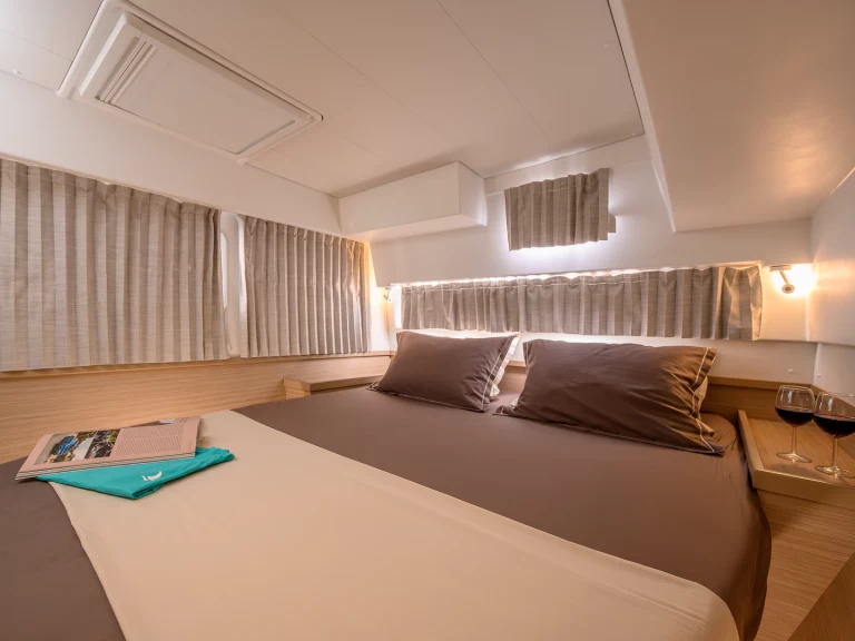 Pronájem Katamarán v Trogir -Lagoon Lagoon 42