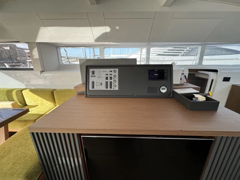 Pronájem jachty v Zadar - Delta F40-XT na Samboatu