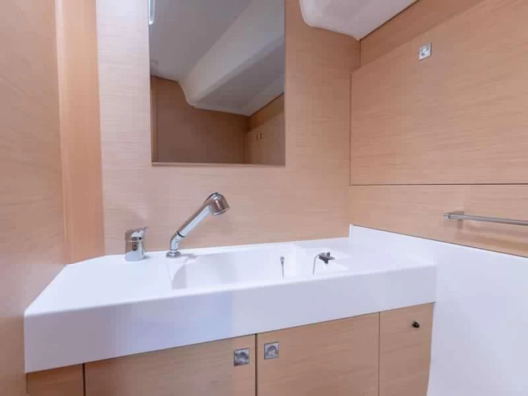 Plachetnice k pronájmu v Pisticci za nejlepší cenu