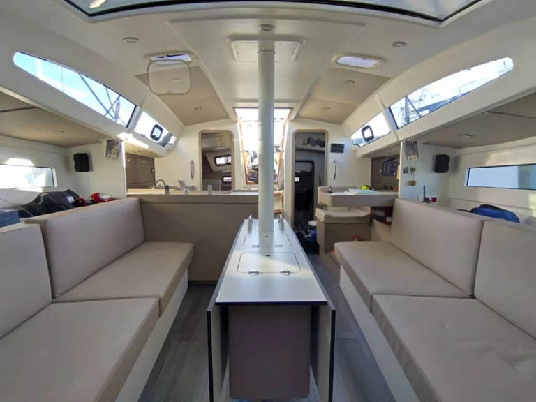 Pronajmout Plachetnice se skipperem či ne RM v Saint-Quay-Portrieux