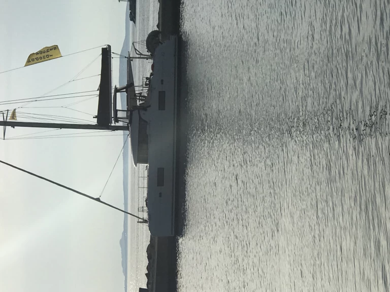 Pronajmout Katamarán se skipperem či ne Lagoon v Lefkáda