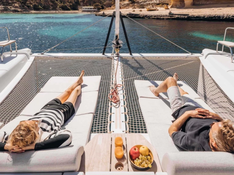 Pronájem lodi Lavrio lákavé ceny Nautitech 44 Open