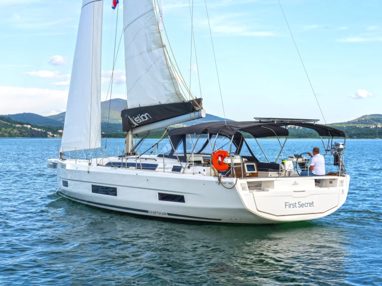 Pronájem lodi Dufour Dufour 470 v Skradin na Samboatu