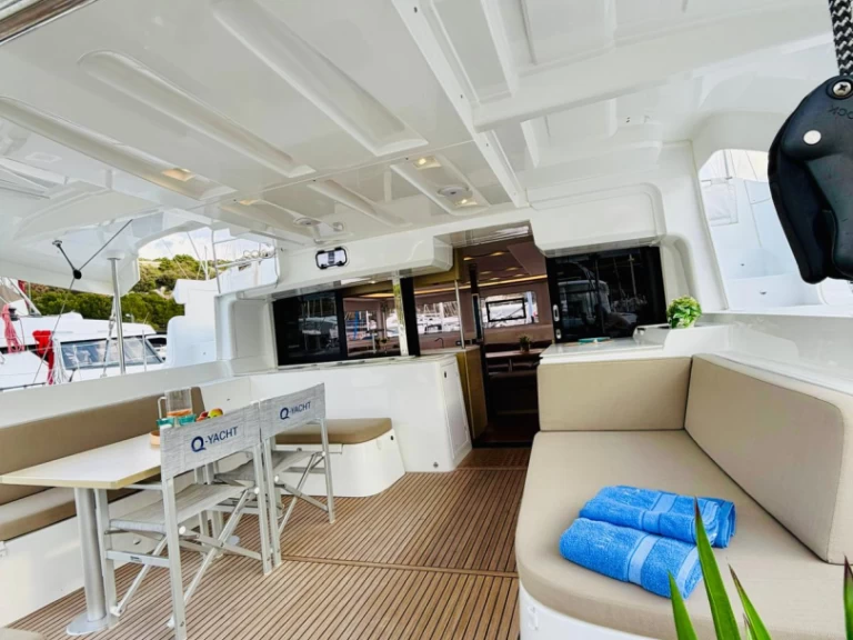 Pronájem Katamarán v Primošten  -Lagoon Lagoon 46