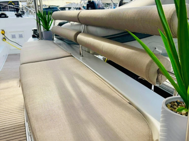 Lagoon Lagoon 46 jednotlivci a charterové společnosti v Primošten 