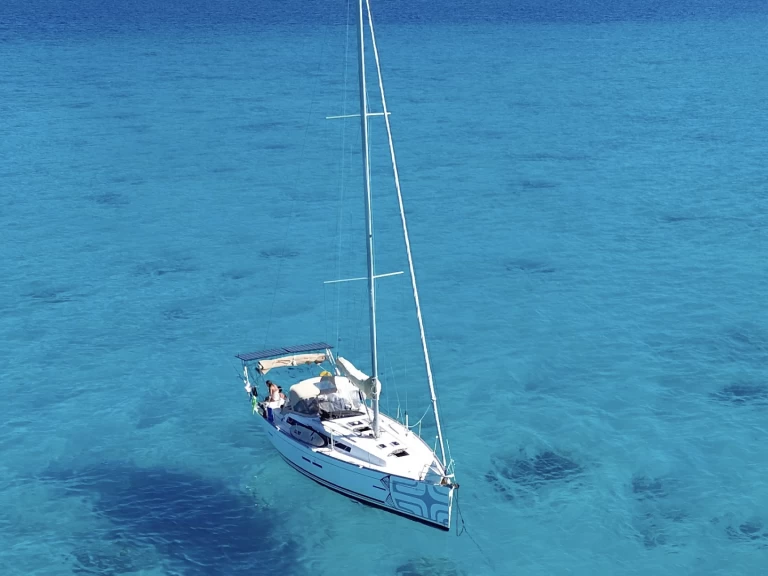 Pronájem lodi Uturoa lákavé ceny Dufour 405 Grand Large