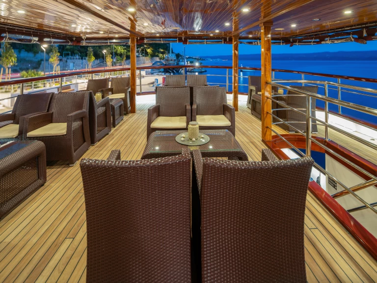 Unknown M/S Carpe Diem jednotlivci a charterové společnosti v Trogir