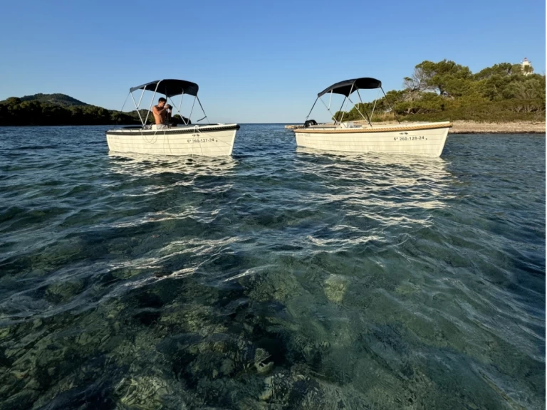 Silver 495 jednotlivci a charterové společnosti v Can Picafort