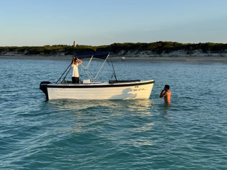 Motorová loď k pronájmu v Can Picafort za nejlepší cenu