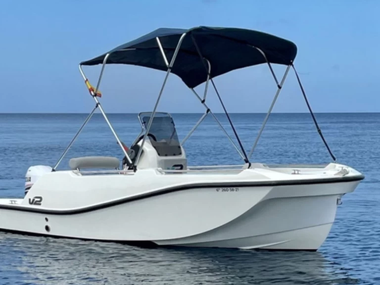Pronajmout si V2 BOATS 5.0 SPORT v Torrevieja