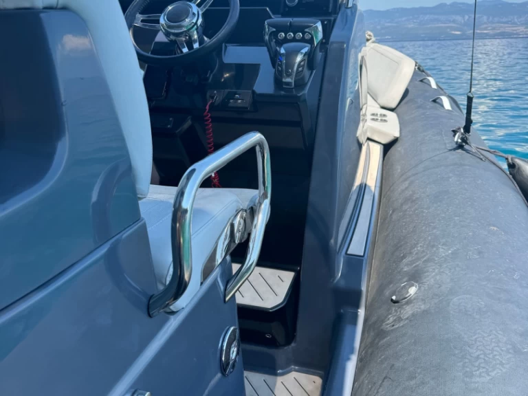 Zodiac Medline 9 jednotlivci a charterové společnosti v Opatija