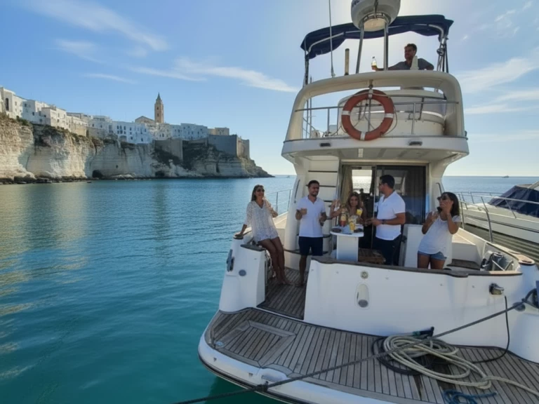 Pronájem lodi ASTINOR 36 fly v Polignano a Mare na Samboatu